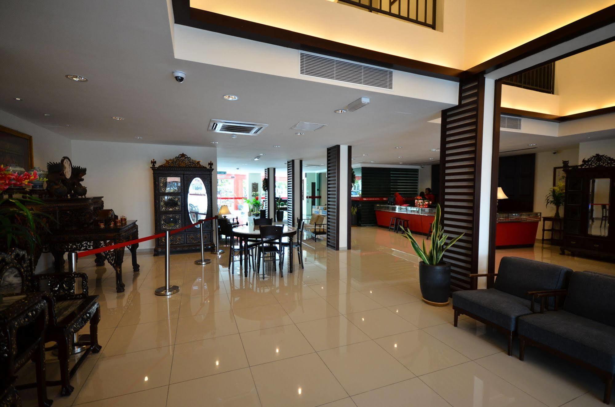 906 Riverside Hotel Malacca Exterior photo